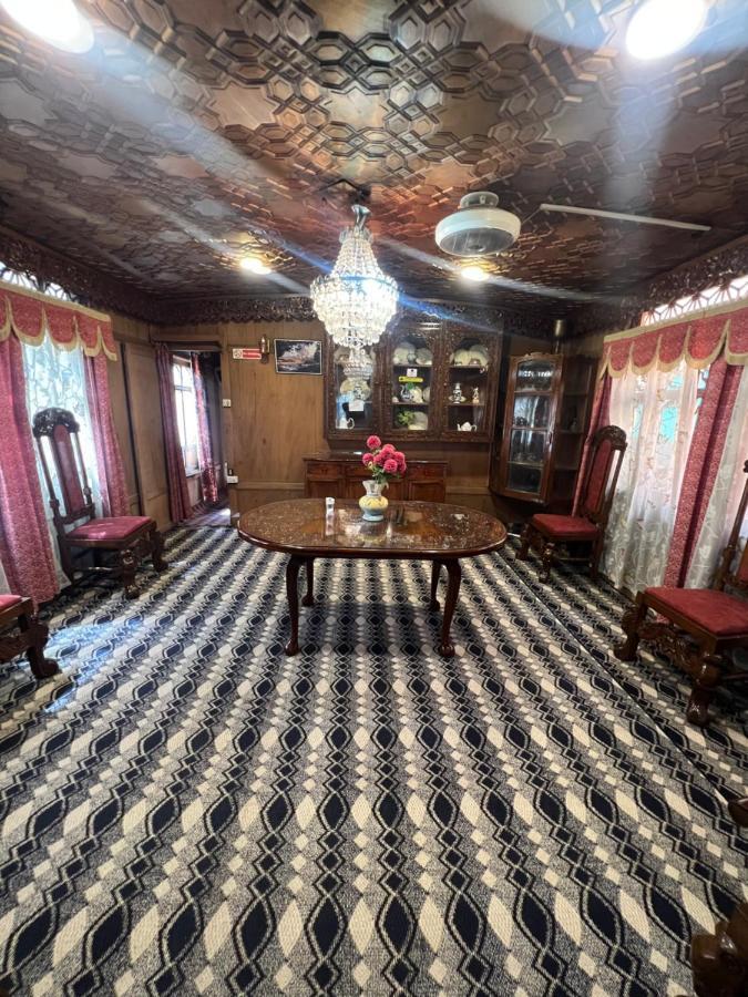 מלון Srīnagar Aristotle Group Of Houseboats & Transportation מראה חיצוני תמונה